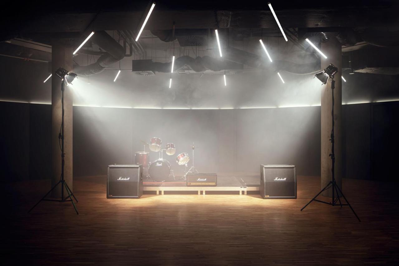 Stages Hotel Prague, A Tribute Portfolio Hotel Bagian luar foto