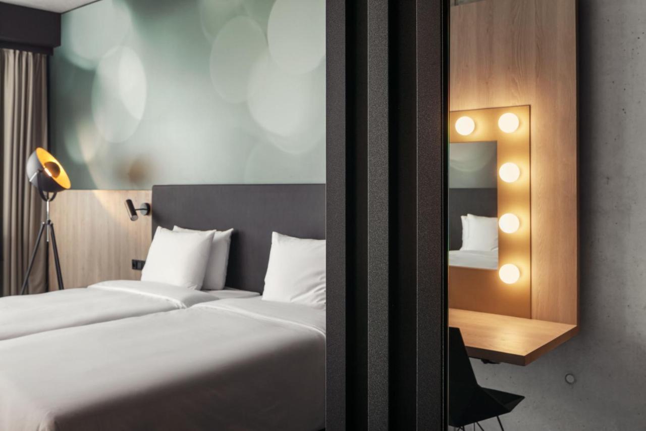 Stages Hotel Prague, A Tribute Portfolio Hotel Bagian luar foto