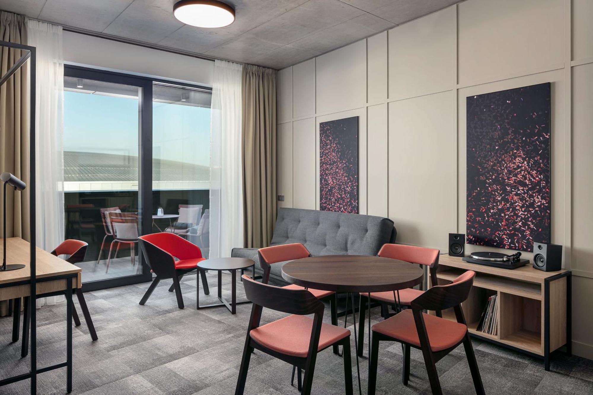 Stages Hotel Prague, A Tribute Portfolio Hotel Bagian luar foto