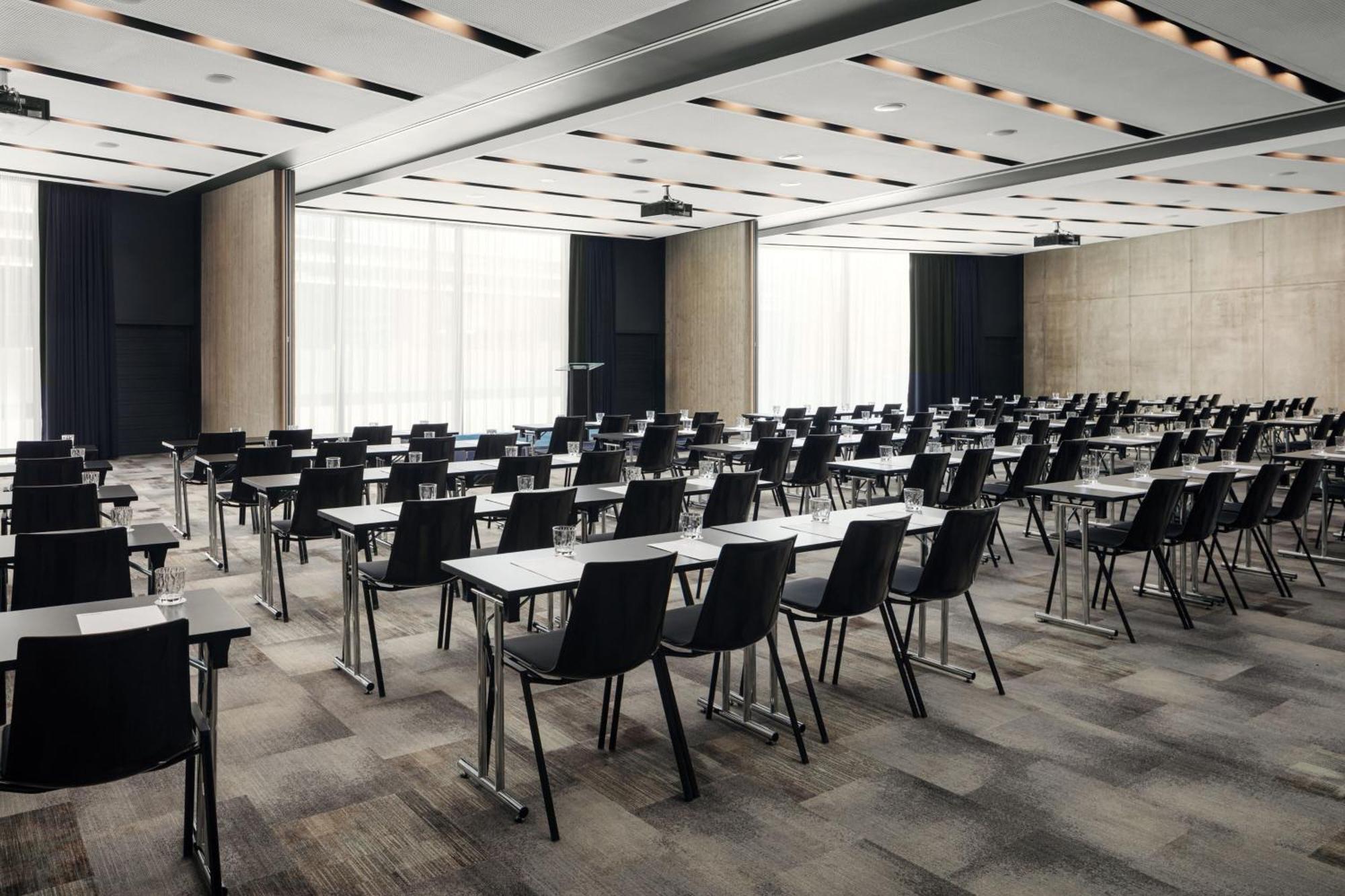 Stages Hotel Prague, A Tribute Portfolio Hotel Bagian luar foto