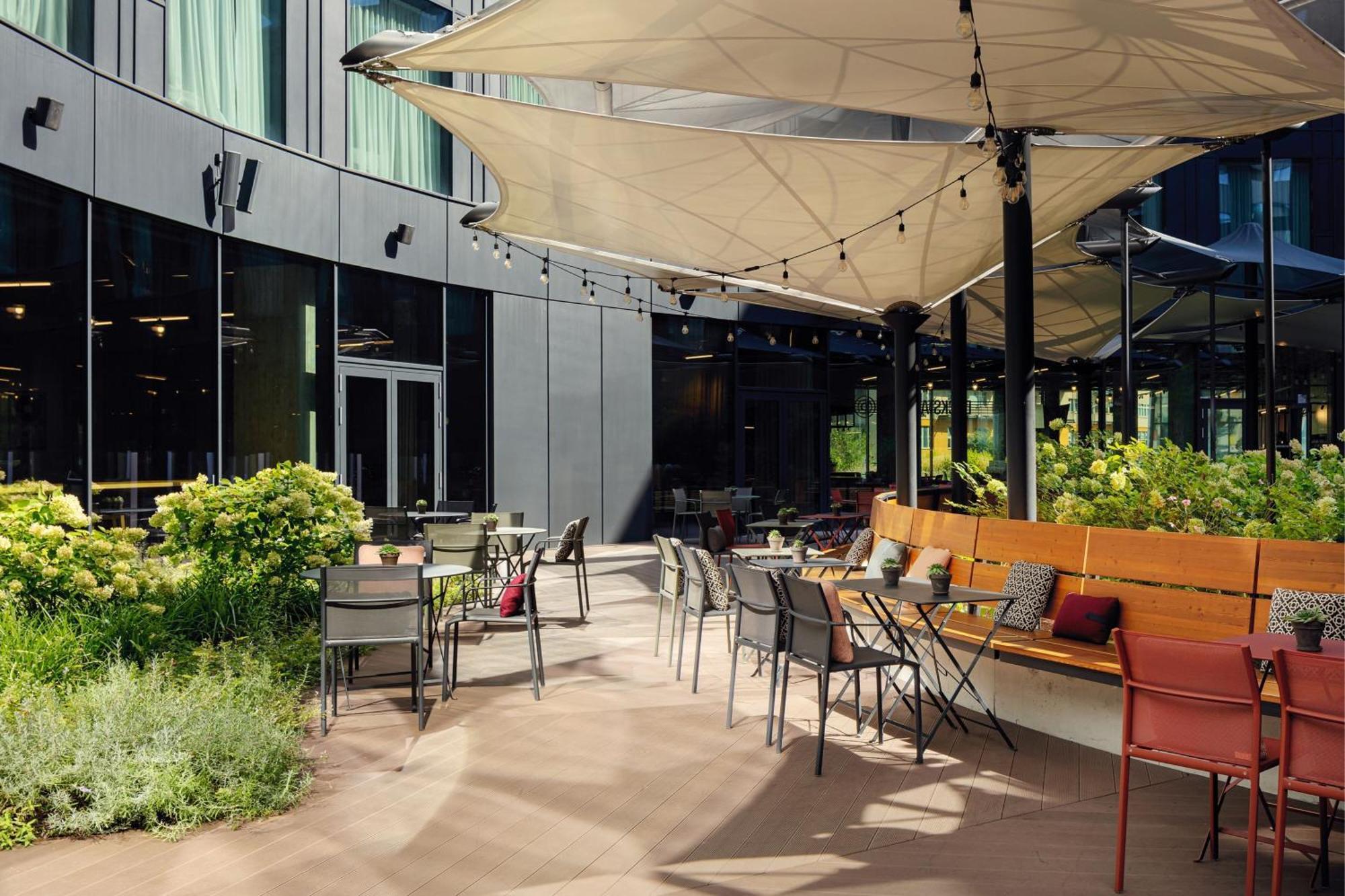 Stages Hotel Prague, A Tribute Portfolio Hotel Bagian luar foto